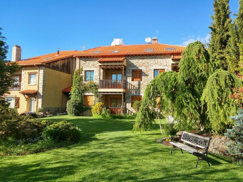 El Milano Real Hotel Hoyos del Espino Eksteriør billede
