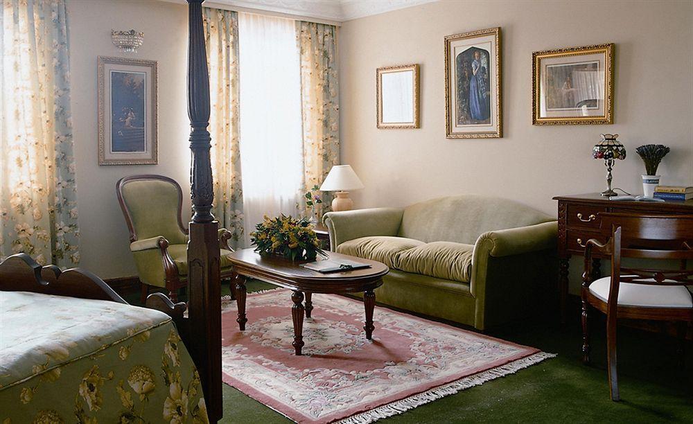 El Milano Real Hotel Hoyos del Espino Eksteriør billede