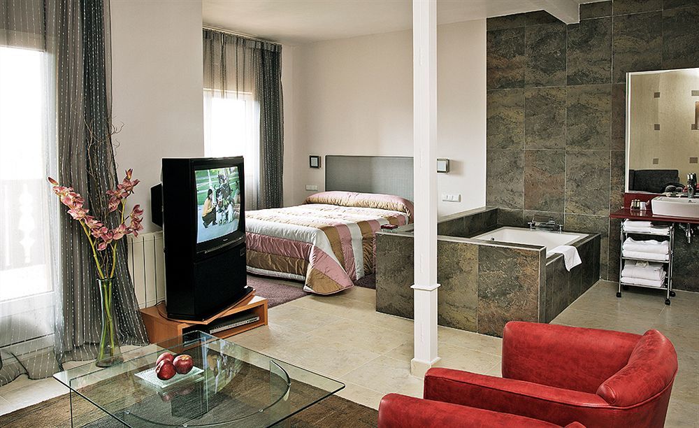 El Milano Real Hotel Hoyos del Espino Eksteriør billede